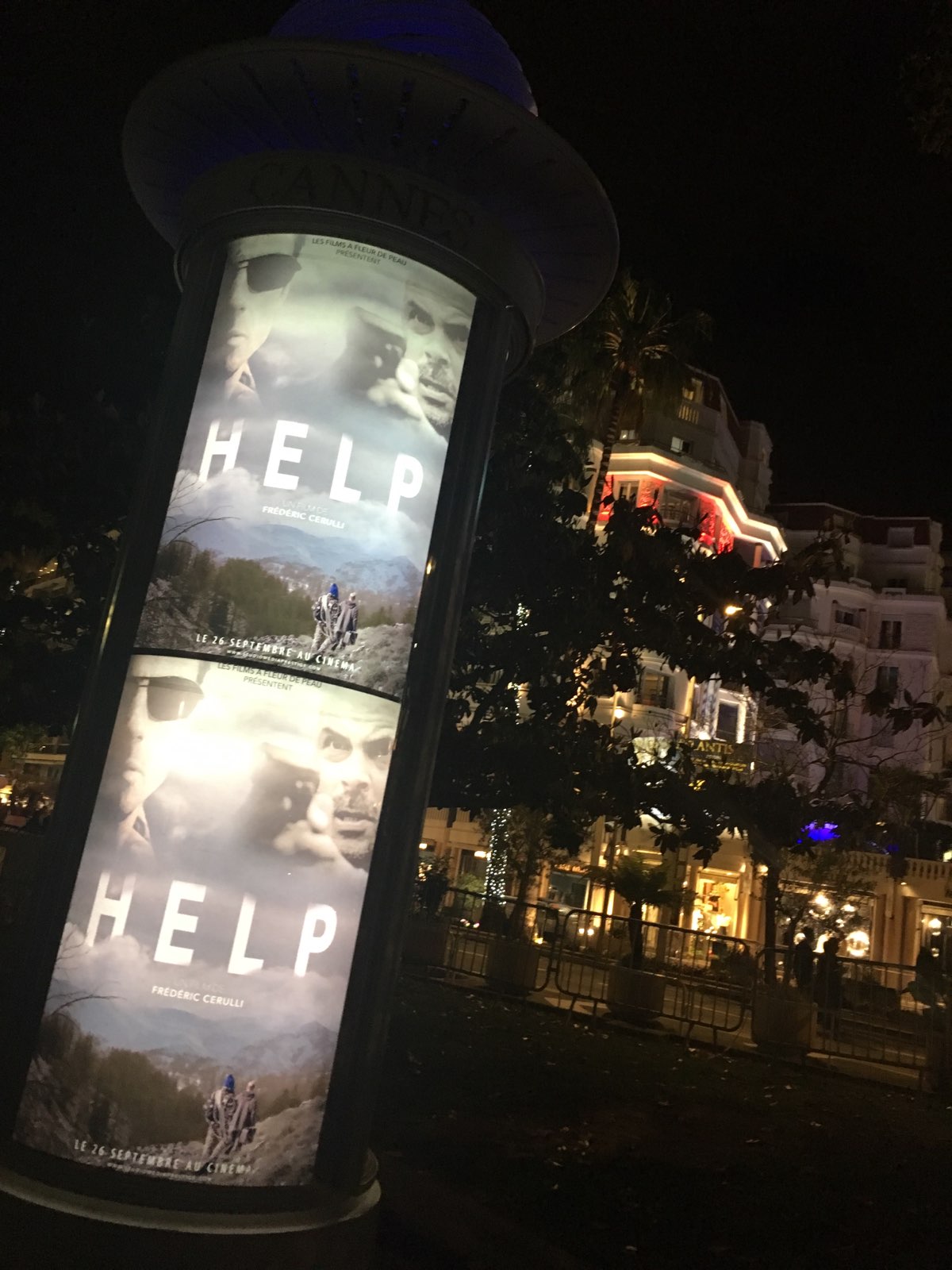 Help à Cannes