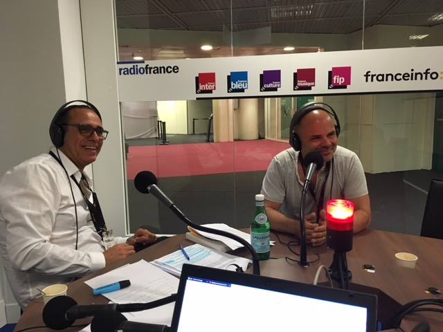 HELP à la RADIO